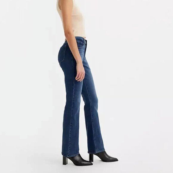 Levis Classic Bootcut Jeans Women 6 W28 L32 $70 Stretch Cotton Pockets 392520028 - Picture 14 of 14